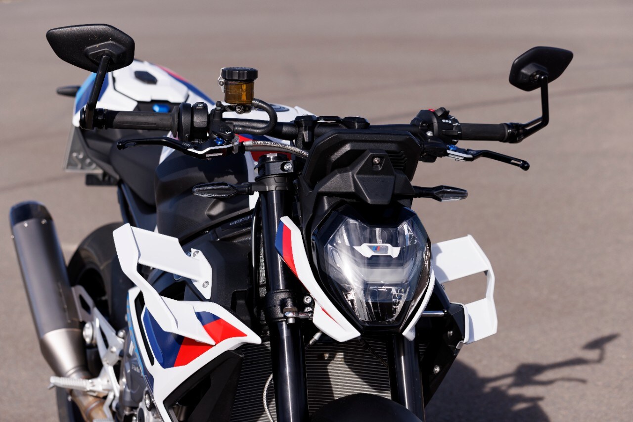 BMW M 1000 R: ADRENALINA pura!